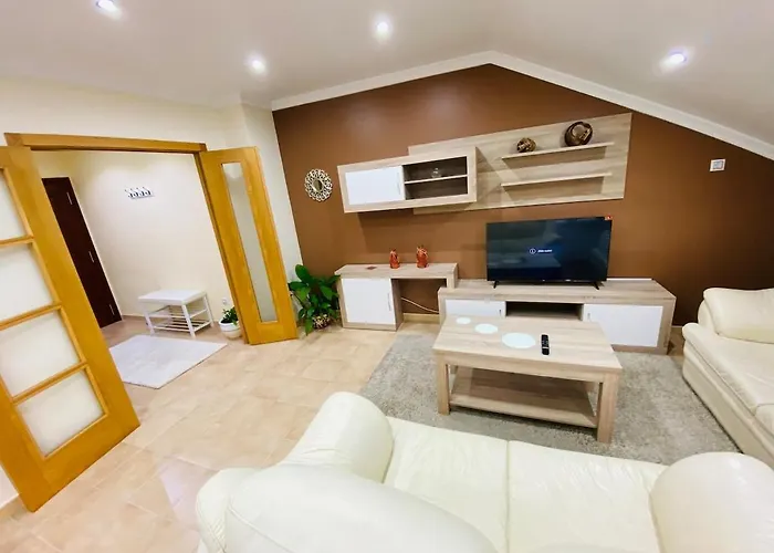 Amplio En El Centro リベイラ